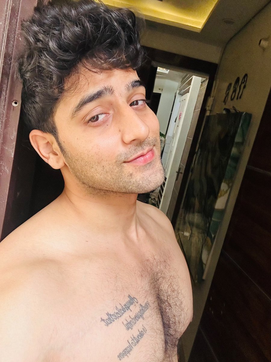 siddharthuntold's tweet photo. Back where I belong! https://t.co/Yo8boiQ82A