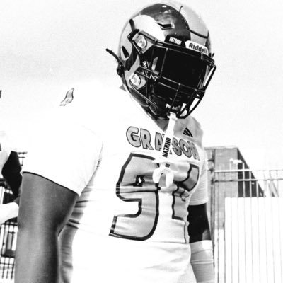 CoachZackGoodFB's tweet photo. Head Hunters Top 15 '27 DL Prospects:

1. ⭐️⭐️⭐️⭐️ @CHunter2027 Grayson, GA
2. ⭐️⭐️ @Kenterriou1004 Amite, LA
3. ⭐️⭐️ @DevonOubeck Committed to Wayne St
4. ⭐️⭐️ @JesseClark2027 Murray, KY
5. ⭐️ @Carisaxks Santaluces, FL
6. ⭐️ @Fb_Cjj Milton, FL
7. ⭐️ @LaneGriffi4925 Riverton Parke, IN
8.⭐️ @janko059 Committed to Wayne St. 
9.⭐️ @JamerrionM Andalusia, AL
10.⭐️ @isaiahblack_55 Woodberry Forest, VA
11. ⭐️ @williamlogan Westerville, OH
12.⭐️ @CashGatlin Boerne, TX
13.⭐️ @antonoladejo Ashville, NC
14.⭐️ @Tolleycarter_2 Paul Lawrence Dunbar, KY
15.⭐️ @CohenJakai51 Carvers Bay, SC