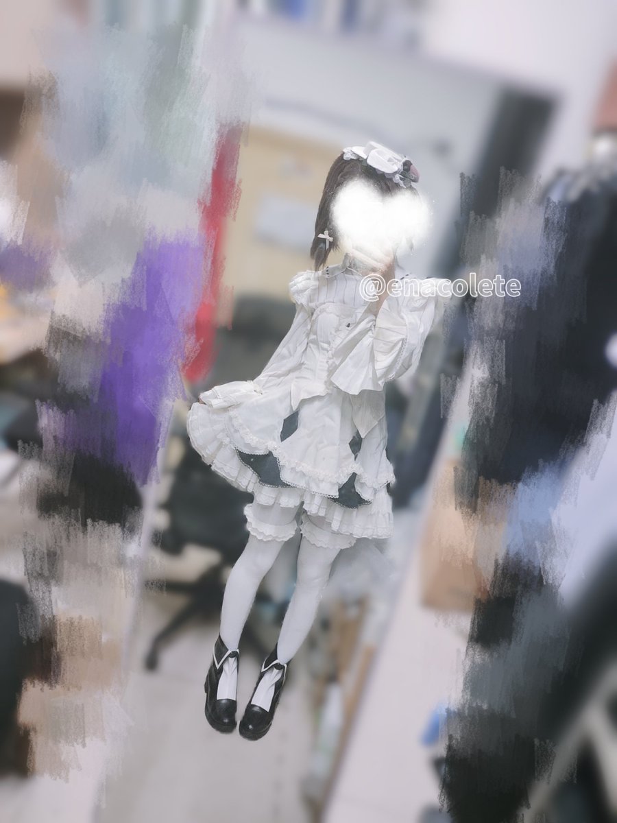 enacolete's tweet photo. 化けの花 https://t.co/pE882opYTy