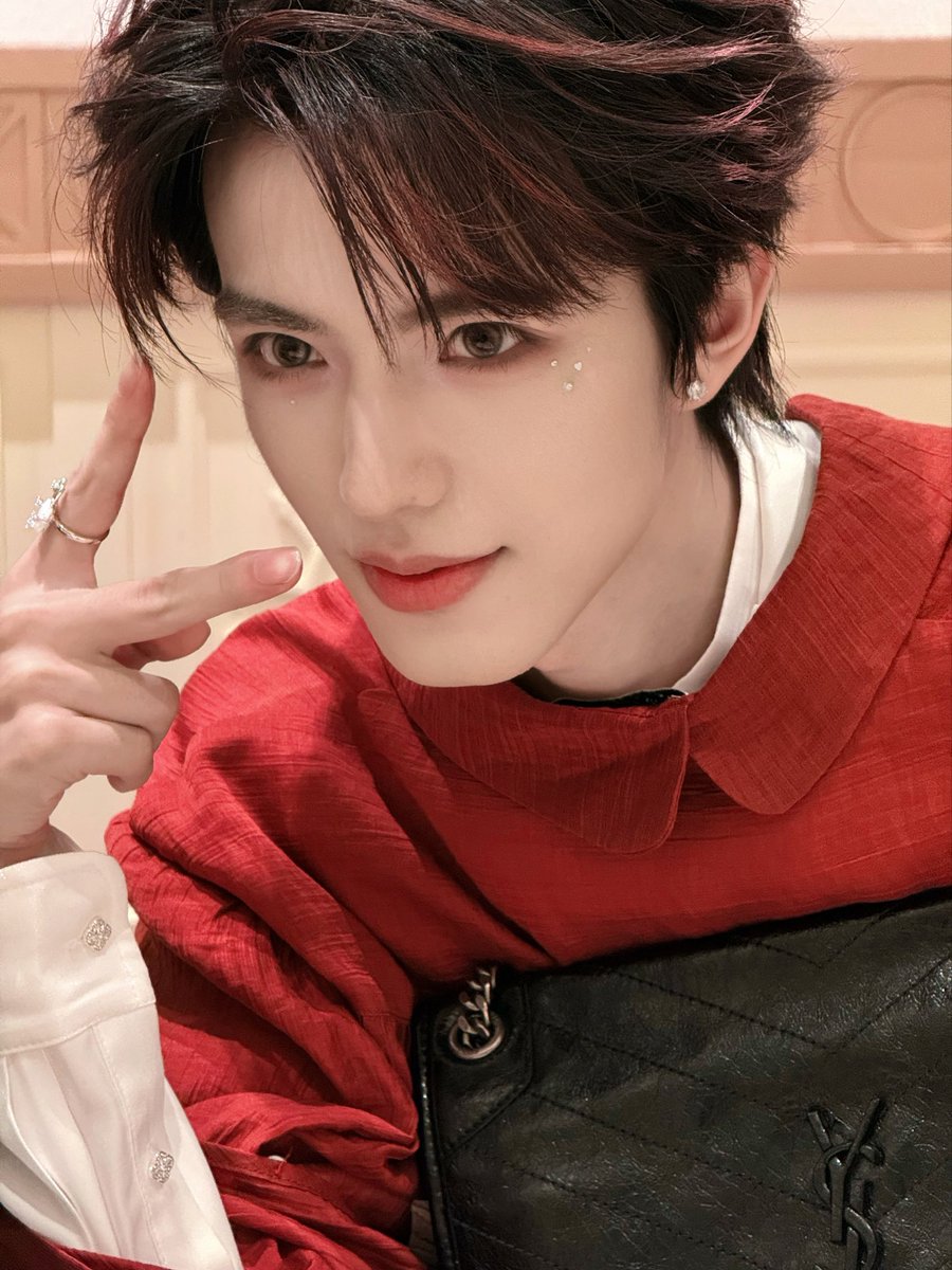 ShuyuanTHFC's tweet photo. ซูหยวนอัพเดทเวยป๋อ
01/10/26

Weibo: https://t.co/j47fGBfMc0

#ShuyuanTHFC #Yuyuan #淑元 https://t.co/rMd2F6NY0M