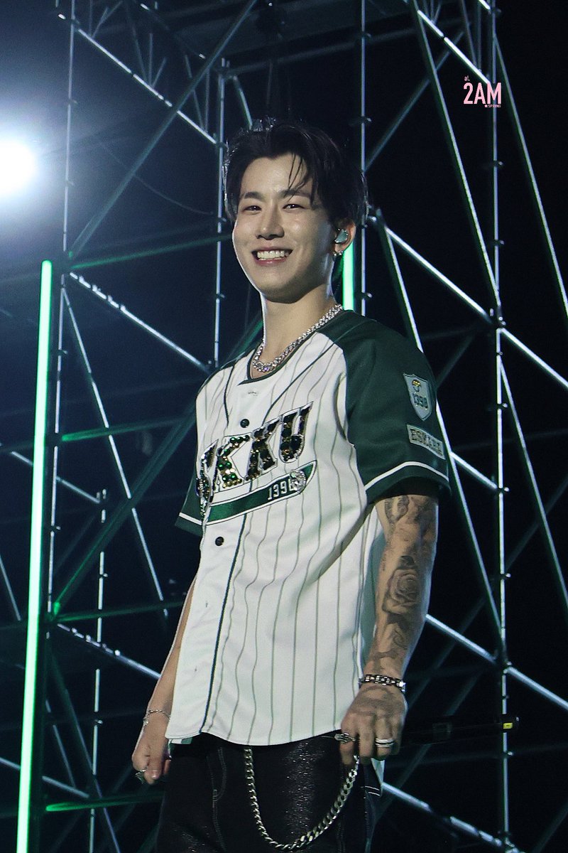 at2am_spring's tweet photo. 261001 성대

#wayfboys #웨이프보이즈
#andrew #앤드류 https://t.co/ShH1x4FvkV