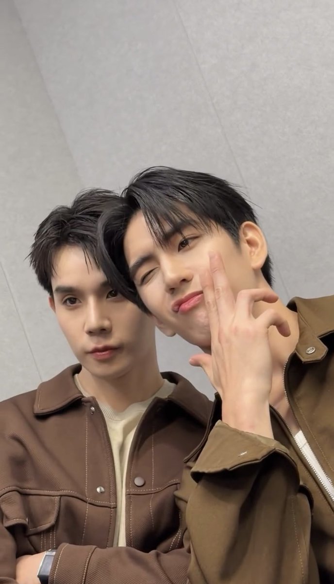 urfavmonpro's tweet photo. จั๊น 😭🔫

IMOK IMJAI X JIMMYSEA

#DNAxJimmySeawithAllOnline https://t.co/a42d7pWjvG