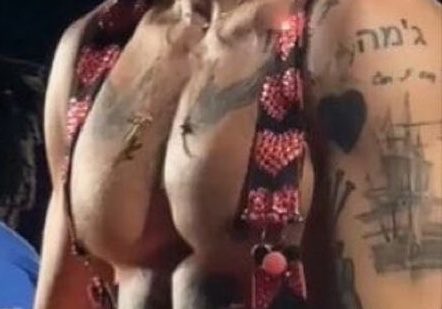 tpwkorfckit's tweet photo. tits bigger than my future https://t.co/aOMiy6TTGa