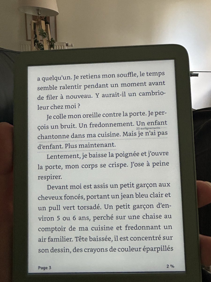 Ayaaumax's tweet photo. Comment on l’enlève le truc des surlignement pitié https://t.co/8XSzZ40ml6