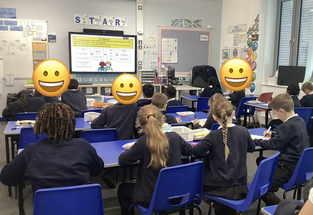 YewTreeSandwell's tweet photo. Y4 have enjoyed putting their new Spanish skills to the test by creating greetings dialogues with a partner then practising them out loud. ¡Fantástico chicos y chicas! 🇪🇸👏 https://t.co/E8jp6FEDol