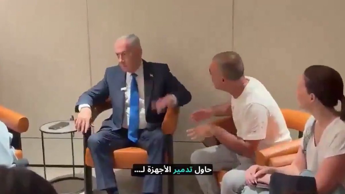 36912I's tweet photo. اذا حاولت اسقاط طائرة فيها 170 من مواطنيك فوق بلد اخر لاتهامه بالارهاب ولم تنجح خطتك https://t.co/EO4S5nBjVZ