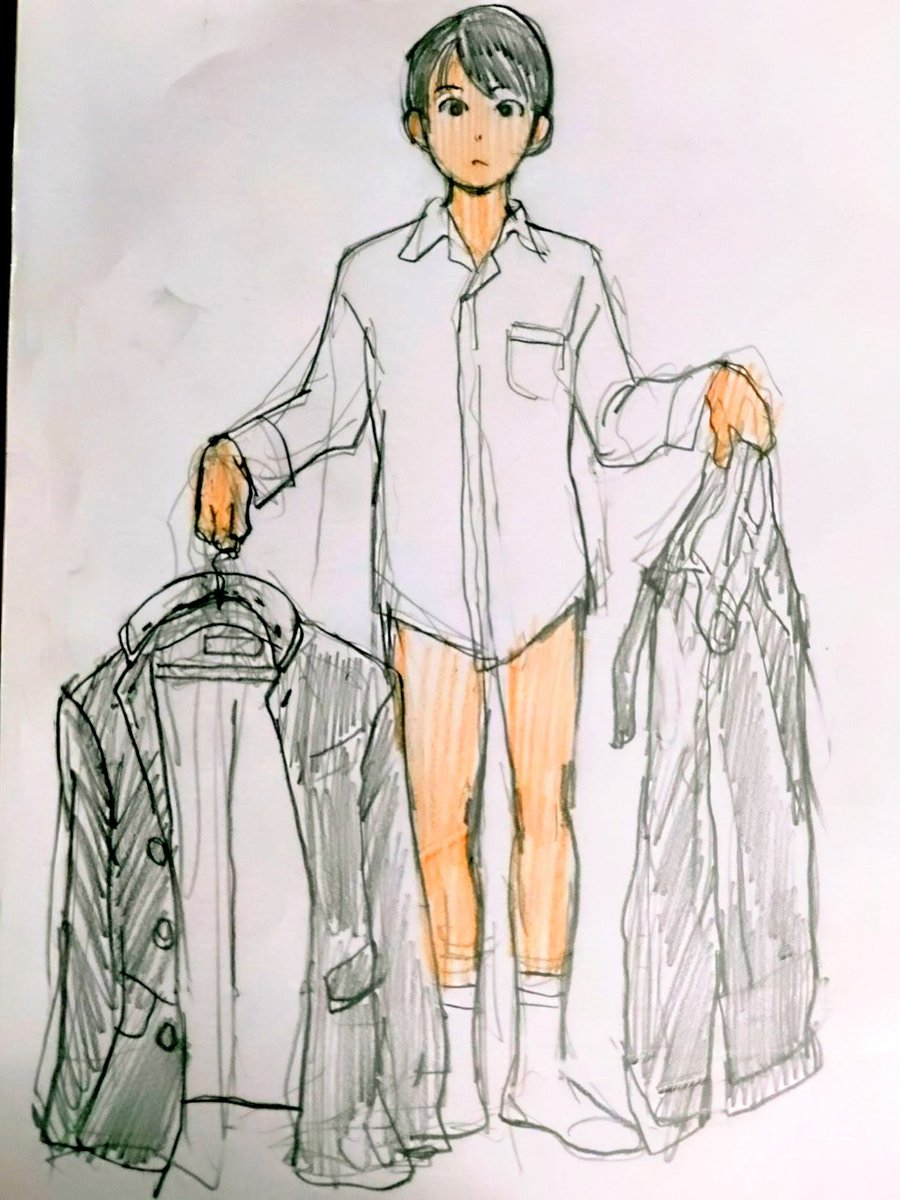 sim_kyrm's tweet photo. 上だけ服を着ていて下はパンツだけ…これって男の子が死ぬほど恥ずかしがる格好。パンツ１枚でいるより恥ずかしい。
女の子は本人が恥ずかしいかどうかは別として一応サマになる。男はなんでこんなにカッコ悪いのだろう？ https://t.co/Oqc5IJDs6a