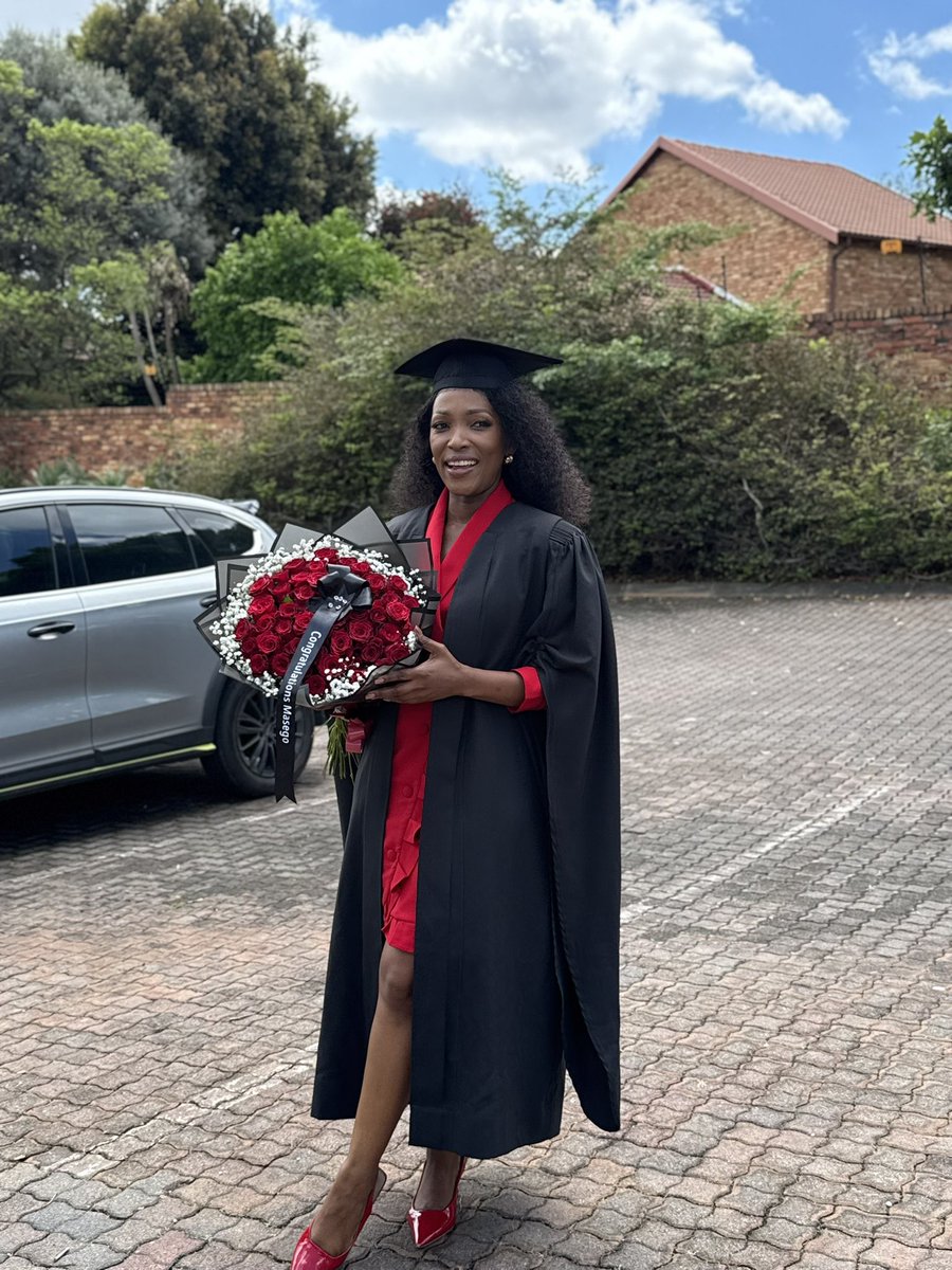 REGENT_BSchool's tweet photo. A milestone this big deserves a fit to match. 🎓✨
#RegentBusinessSchool #TeachingDifferently #RBSGrad2026 https://t.co/p0UBEHO1DG