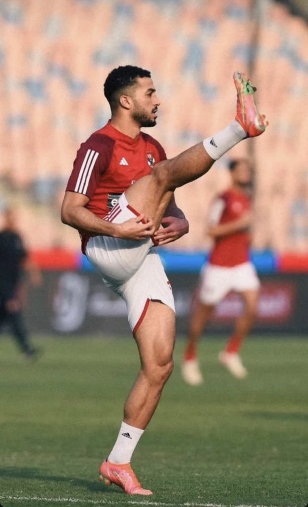 elsiniserty's tweet photo. ايه يا عبد المنعم 🫦🔥 https://t.co/tXVQNPNlQW