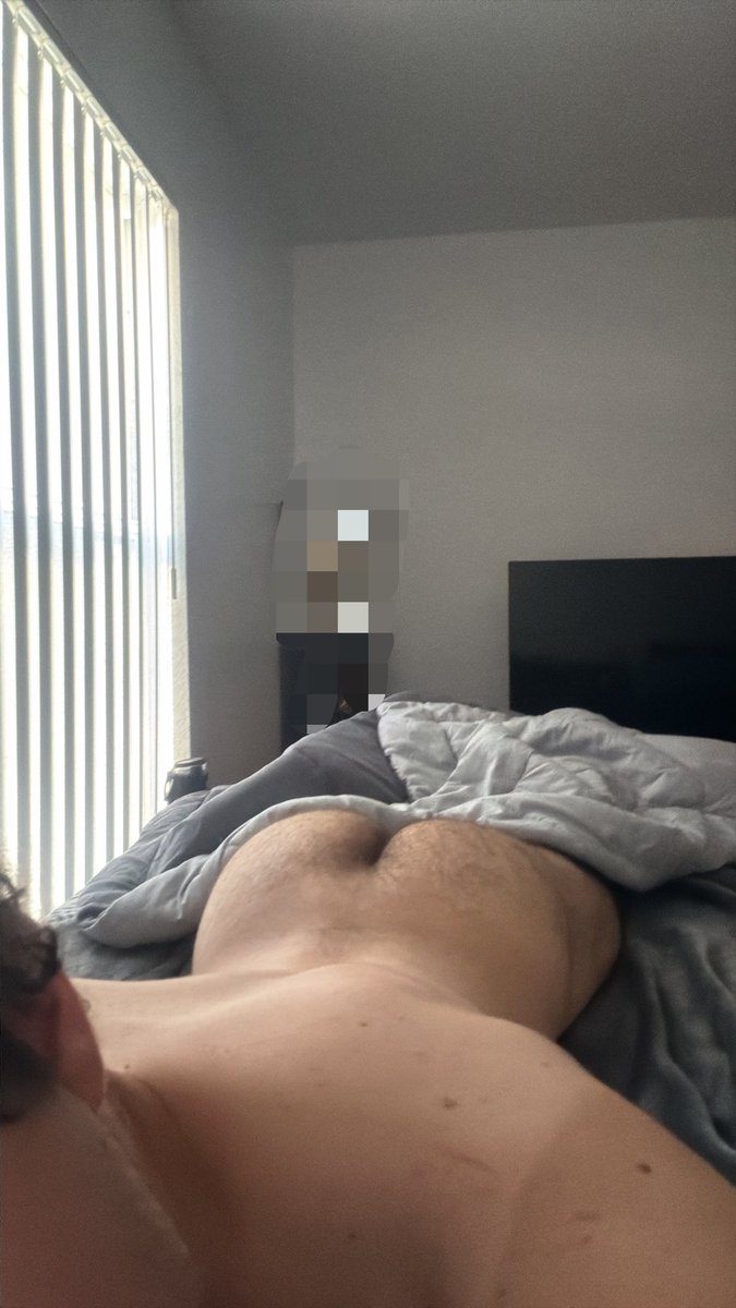 mogiye2783's tweet photo. Amaneciendo #orlando #gay https://t.co/EWUhrwVWBz