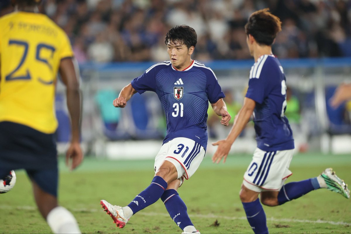 prompt_fmarinos's tweet photo. 日本代表 #SAMURAIBLUE 🇯🇵

前半45分間、日本代表の舞台で躍動🔥
チャンスを生み出し、果敢にゴールを狙った #谷村海那 選手🇯🇵

#fmarinos #daihyo @jfa_samuraiblue https://t.co/XF5rRPnnJi