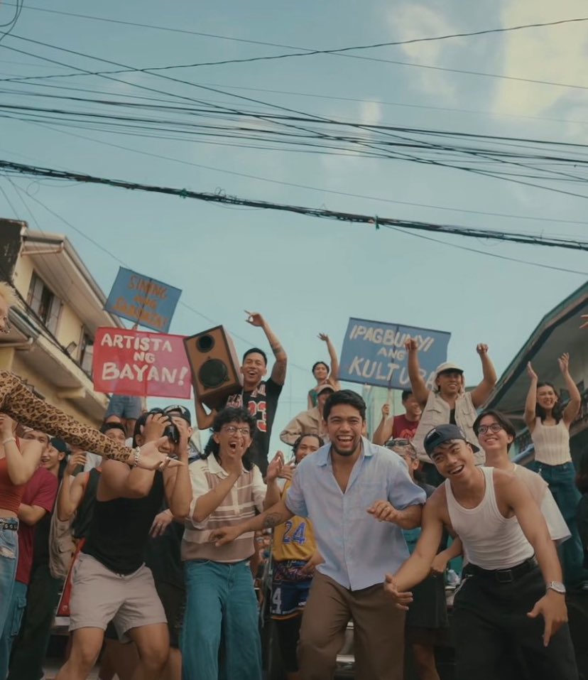 krstnrrae's tweet photo. it’s not just VISA. Even in DUNGKA MV, they were so clear about their vision.

IPAGBUNYI ANG KULTURA
SINING ANG SANDATA SA KULTURANF MAPAGPALAYA

@SB19Official @1zentertainment https://t.co/vEra21QDzq