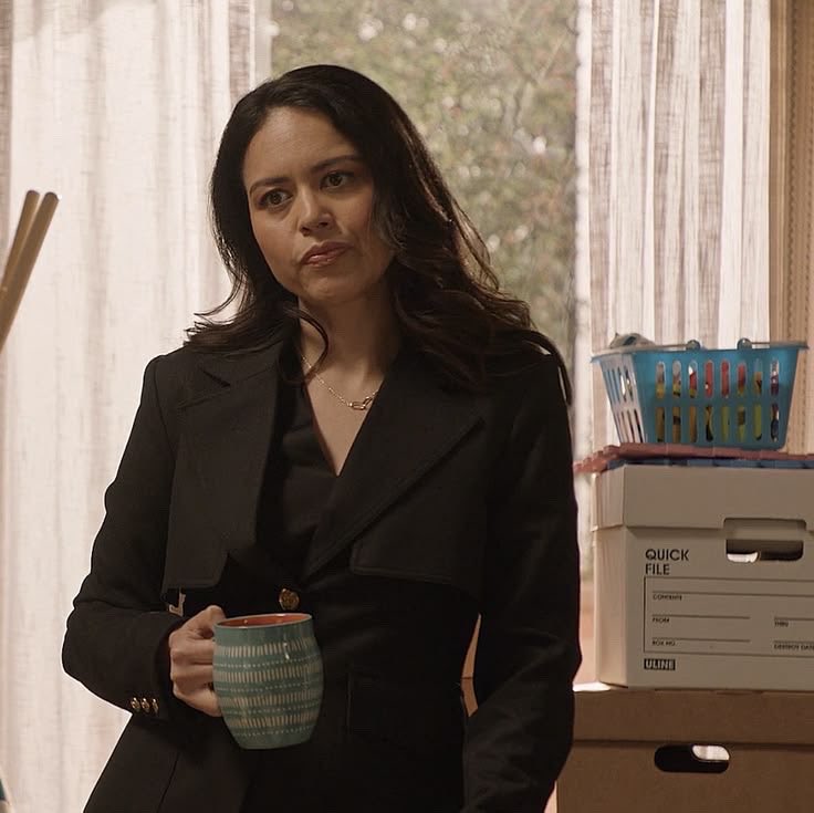 chenfordschavez's tweet photo. she’s the second best thing about the show after chenford btw https://t.co/grMMoqZXFc