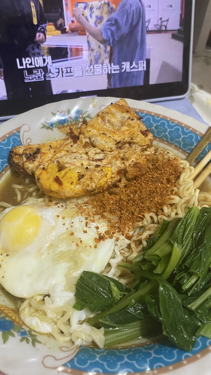 winterpiee's tweet photo. wkwkwk mama marah gara” telornya udh digorengin malah ga dimakan😭😭 https://t.co/rOjUDb00az