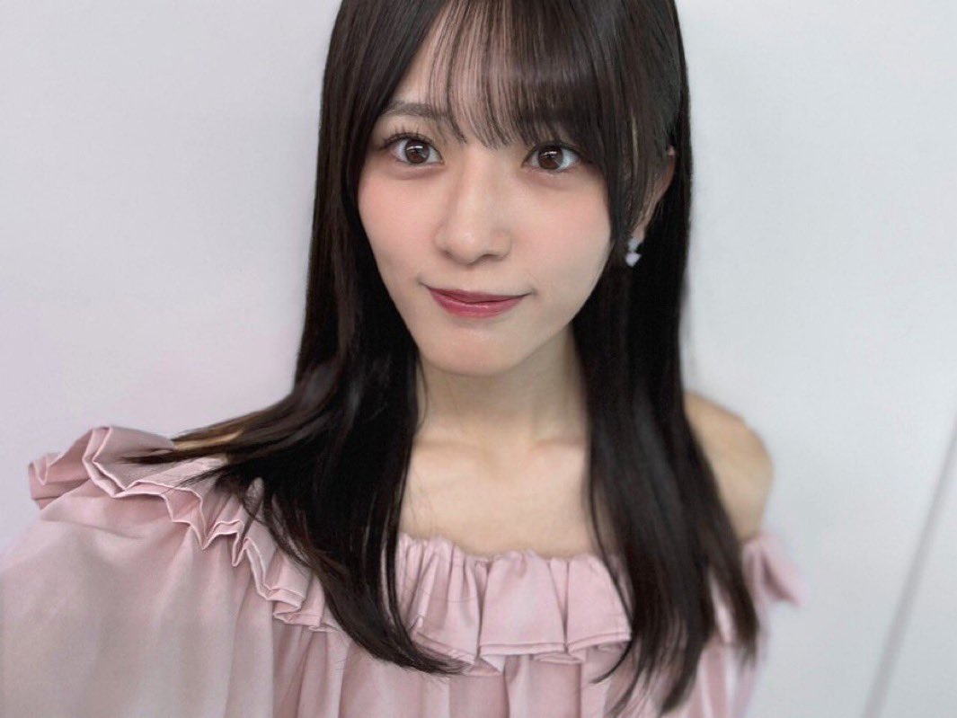 narikirinogi46's tweet photo. こんばんは💙❤️
お仕事お疲れ様です💙❤️
#なりきり https://t.co/2A3kvKuAoK