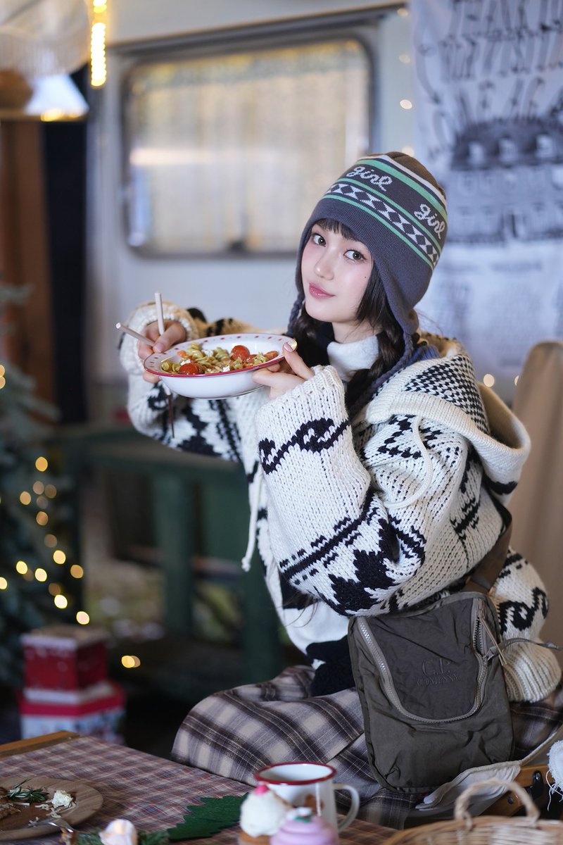 newz25287's tweet photo. 맛난 거 묵으라 https://t.co/KKYbOEMlOI