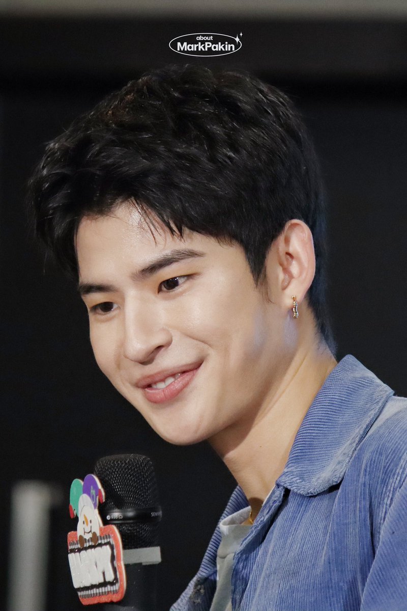 aboutmarkpakin's tweet photo. พี่คนหล่อมาให้เติมแบบเต็มถังแล้วค้าบบ✨💙

#mmarkpkk #kkramm
#GMMTVFANIVAL2026HappyFamilyxMO https://t.co/66lDIcTaRZ