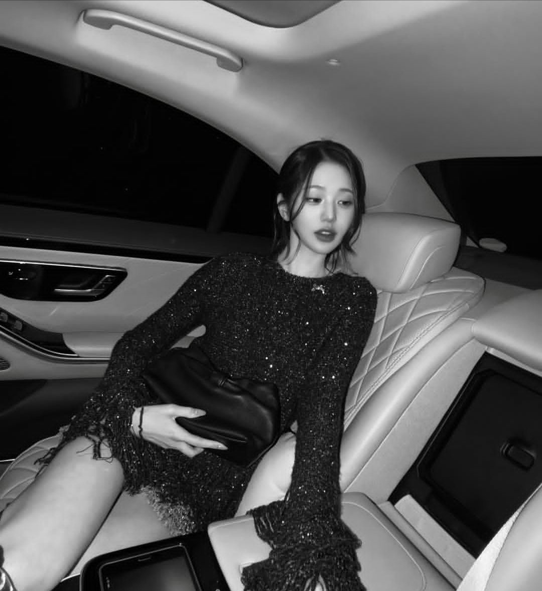 cherrinyoung's tweet photo. So cool, total big star!
@Dior
#wonyoung #WonyoungDiorSummer27 #DiorSummer27 #JANGWONYOUNGDiorSummer27 https://t.co/fgV73Kjeen