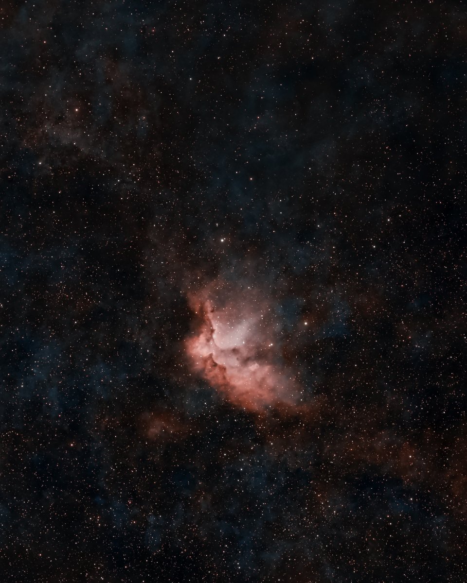 DronieCarp's tweet photo. Sh2 142 The Wizard Nebula.

Intense stellar winds and radiation sculpt dense interstellar dust pillars into a cosmic silhouette around open cluster NGC 7380

326 x 30 sec subs
Processed in Astro Wizard, finished in Lightroom.

#Astrophotography #Space #Photography #Nebula https://t.co/o7n4J0d8TX