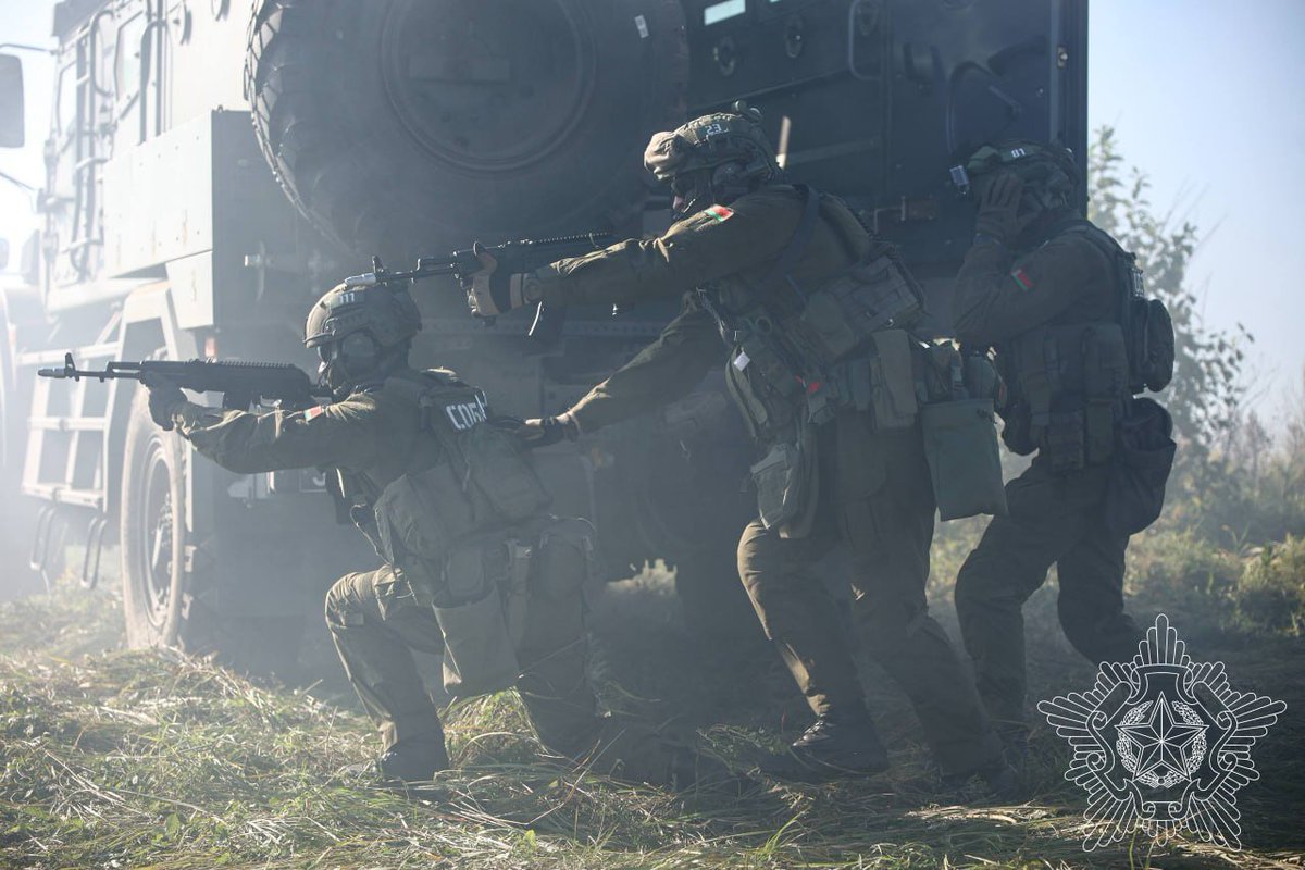 TheGreyPatriot_'s tweet photo. ๐ท๐บ Today's training of CSTO Rapid Response Forces as part of joint CSTO drills "Interaction-2026".
Rifles were provided for training only by Russia.
#Russia #Russian #Russians #Today #CSTO #ODKB #Training #Tactical #Military #Army #Rosgvardia #MVD #AK12M1 #SOBR https://t.co/jpNO6aIytL