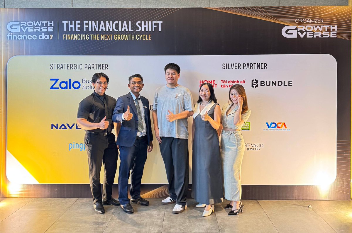0xtrantuan's tweet photo. GrowthVerse Finance Day 2026 🇻🇳

Proud to have represented zBit as a partner & exhibitor at GrowthVerse Finance Day 2026.

Great to see CEOs, CFOs, founders, financial institutions and businesses coming together to discuss capital, cross-border finance, digital infrastructure and the next growth cycle.

We brought the crypto perspective into the room — sharing the 2026 market landscape and connecting with people from beyond the usual crypto circle.

Big thanks to GrowthVerse, VDCA, the organizers, and everyone who came by the zBit booth. 🤝

Different ecosystem. Same mission: keep building. 🚀

#zBit #GrowthVerse #FinanceDay #Vietnam #Crypto