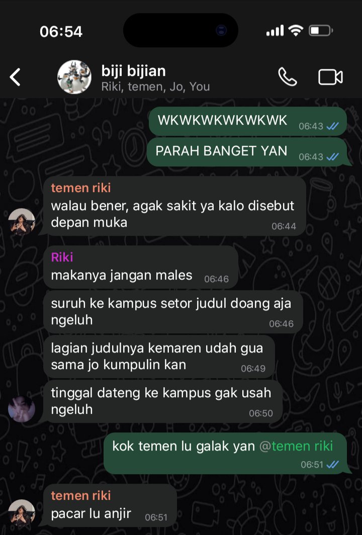 issedaya's tweet photo. #Niksun #Sunki few tweets AU 

- Biasa anjing anjingan, baru ditegor dikit udah baper https://t.co/nEI0RgOKFq