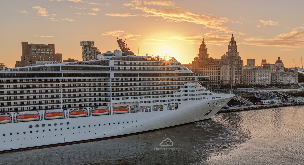stratusimagery's tweet photo. Welcome to Liverpool MSC PREZIOSA 

@angiesliverpool @realrobinjmac65 @YOLiverpool #liverpool #msccruises #liverpool https://t.co/5uQPgTEyGZ
