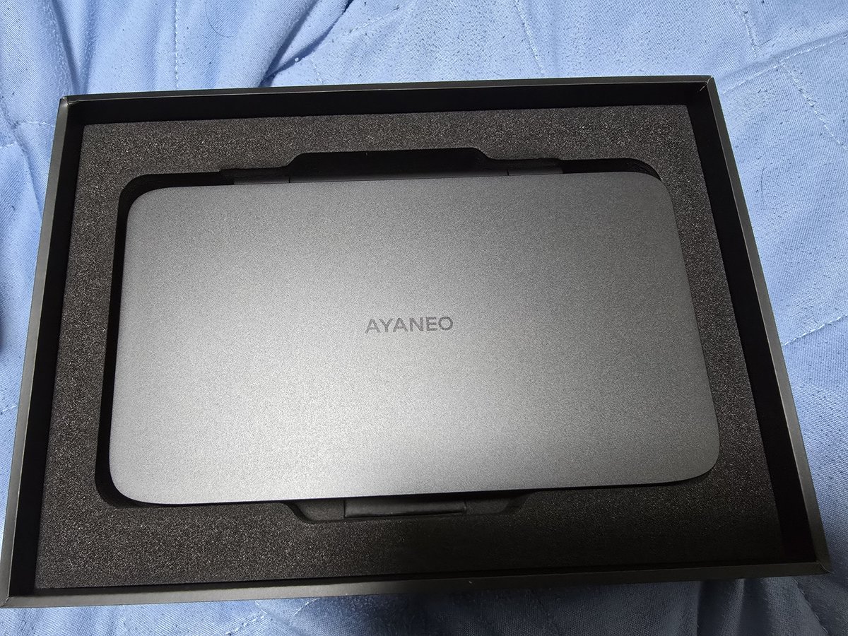 tsuridou709's tweet photo. #AYANEOPOCKETDS
アヤネオポケットＤＳ買っちゃった(´>∀<｀)ゝ
色々と楽しめそうだ https://t.co/v7KX1CIVv4