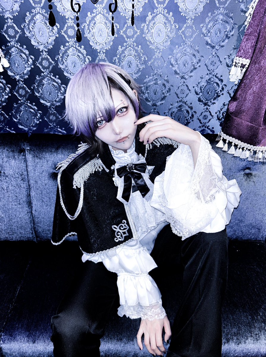 nightmareholic_'s tweet photo. † 𝐍𝐢𝐠𝐡𝐭𝐦𝐚𝐫𝐞 𝐇𝐨𝐥𝐢𝐜 キャスト紹介 †

┈┈┈┈ ♱ ︎┈┈┈┈
麗(@uru_pnd )
誕生日：12月30日
┈┈┈┈ ♱ ︎┈┈┈┈

#メアホリ #新宿コンカフェ #歌舞伎町コンカフェ https://t.co/JTGHyFeT9R