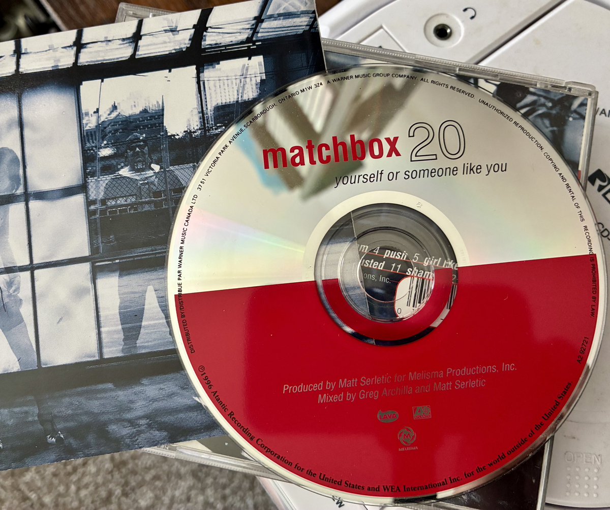 audio_collector's tweet photo. YOURSELF OR SOMEONE LIKE YOU (1996) the debut album by @MatchboxTwenty on CD
 
Released 30 years ago today, October 1st, 1996, by Lava/Atlantic Records

#musicfromthelastcentury #todayinpopmusic #ilovethe90s #matchboxtwenty #90smusicnostalgia https://t.co/xdBe8CtB3W