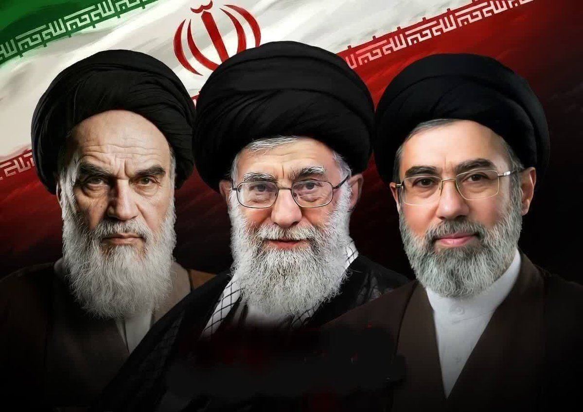 ahmadalirezaei's tweet photo. رهبر معظم انقلاب اسلامی حضرت #امام_سیدمجتبی_حسینی_خامنه‌ای(مدظله العالی) درباره  اهمیت #برپا_داشتن_نماز  در  جامعه اسلامی فرمودند:«نماز، یکی از  زیباترین نعمتهای خداوند متعال و پشتوانهٔ مستحکم #مبارزه_با_شیاطین است؛  برپا داشتن آن در جامعه اسلامی، اولین وظیفه #حکومت_صالحان است». https://t.co/r1MIiSYUKt