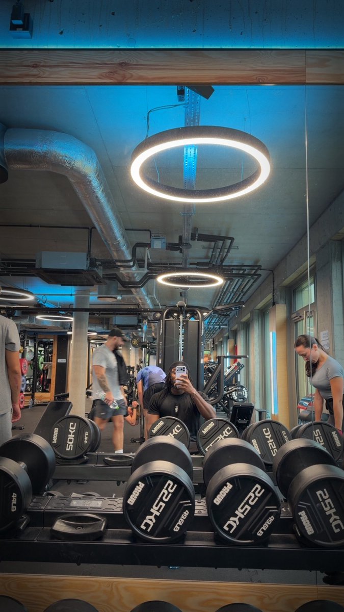djvoyst's tweet photo. September? Up there 😮‍💨💪🏽 https://t.co/bLL69b9cWi