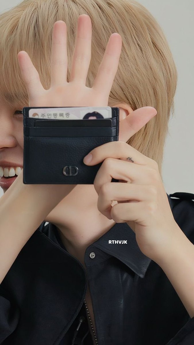 Syasynka's tweet photo. I vote for #ARIASBTS at the 2026 ARIA Music Awards.

Jimin-a~ 🐥💜
Jimtober https://t.co/1KbYM4N9sT