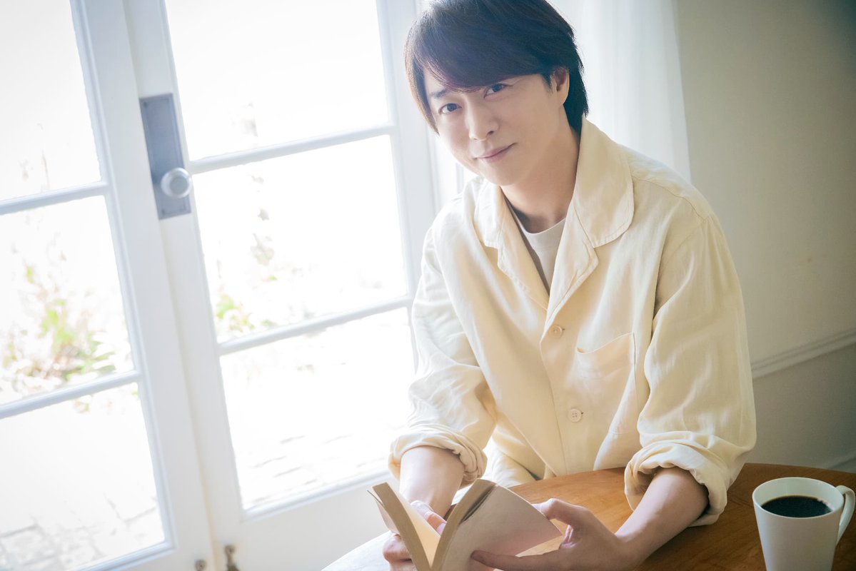 thetvjp's tweet photo. ／
＜#プーさんタイム＞スペシャルアンバサダーの3人にインタビュー🍋
＼
#櫻井翔 が語る、後輩・ #阿部亮平＆#川島如恵留 の素顔
「オフの顔はかわいいですけどね(笑)」

▼記事の続きはこちら
https://t.co/nYee4bTeCA

#くまのプーさん原作100周年 #SnowMan #TravisJapan https://t.co/CwO38MJ9sF