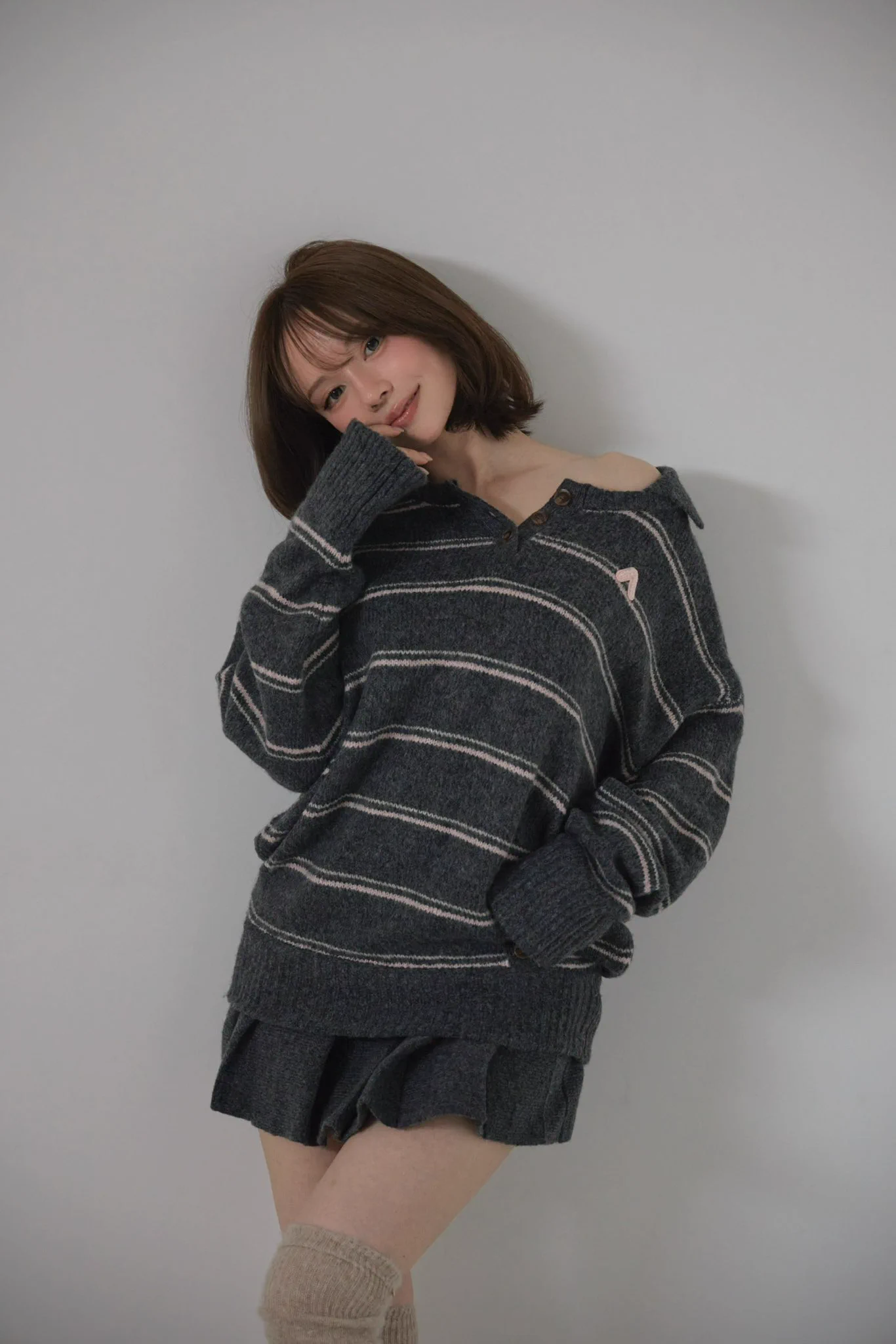 andmary na platformě X: „Connie girls set up color beige/gray