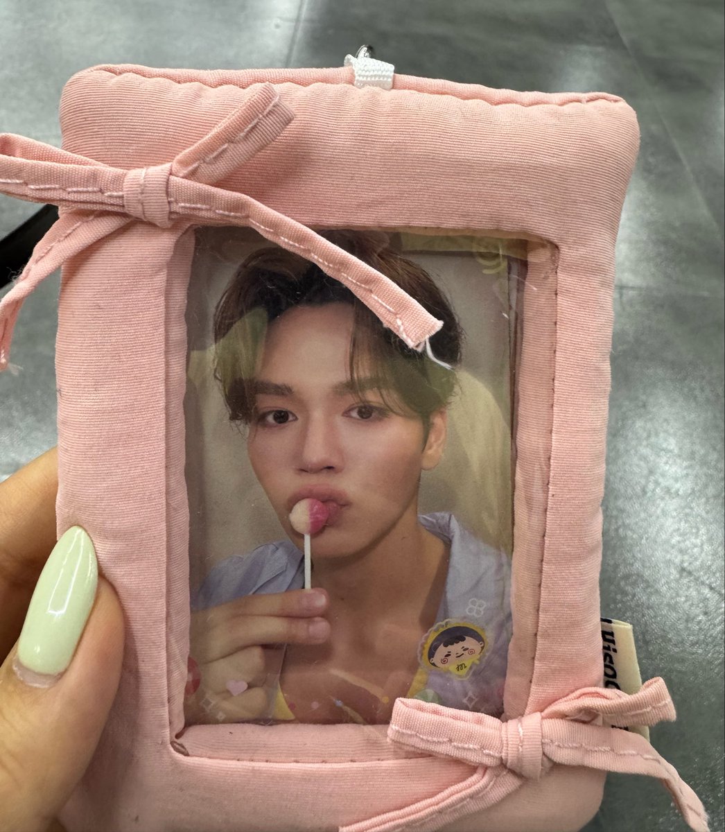 winter_9yu's tweet photo. The prettiest boy in the world 🥰
@Markjrtn https://t.co/MydxitpR2h