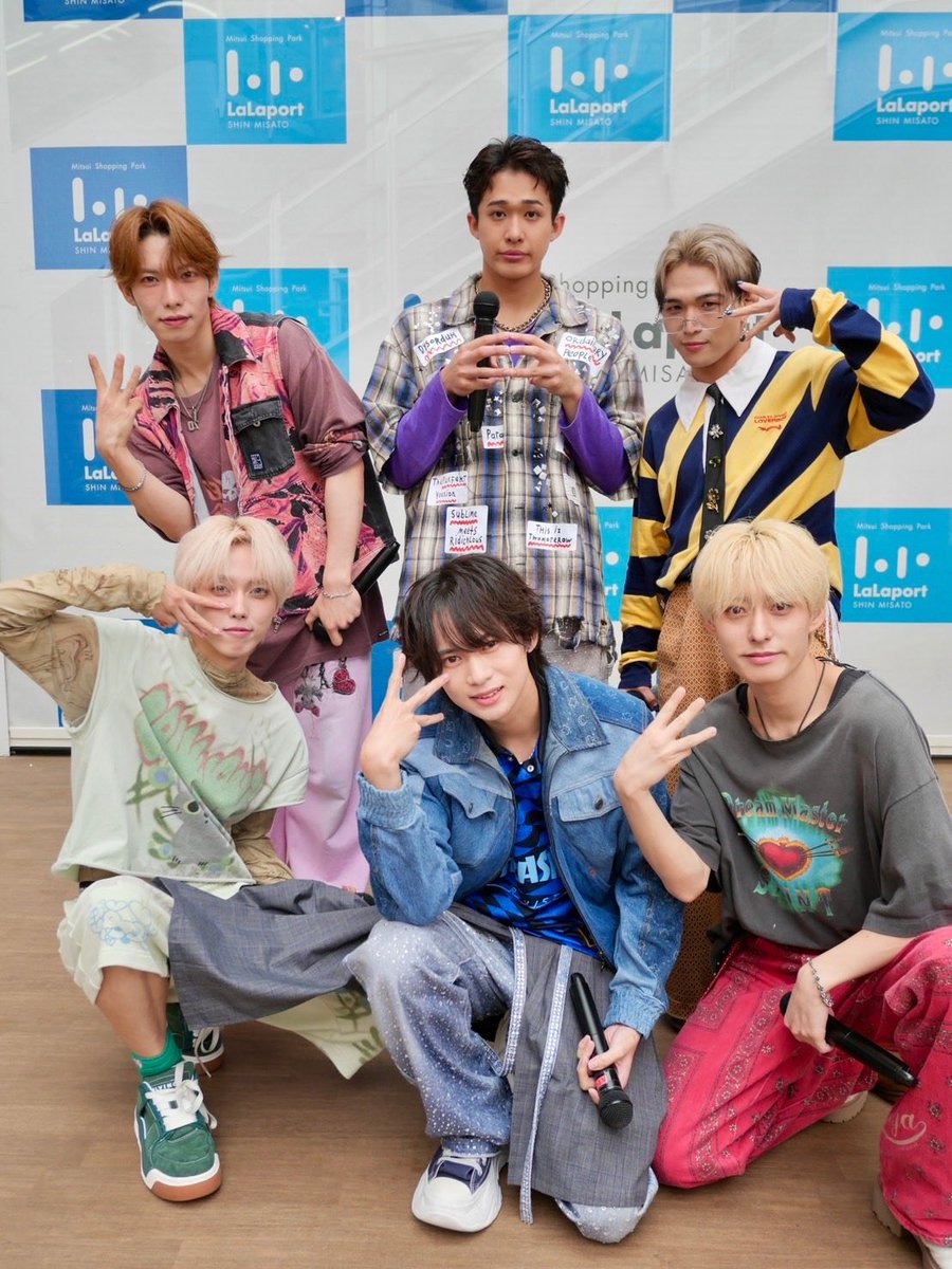 gyokkodo's tweet photo. 【イベント報告】
9/19(日)
JAM HEADS『6thデジタルシングル「Zラヴ」リリース記念フリーライブ』が
ららぽーと新三郷(埼玉)にて開催されました！
話題のJAM HEADSさん、3か月ぶりの新三郷登場！！さすがのパフォーマンスでした！

#玉光堂
#バンダレコード
#埼玉
#JAMHEADS https://t.co/8K0jQkGLT9