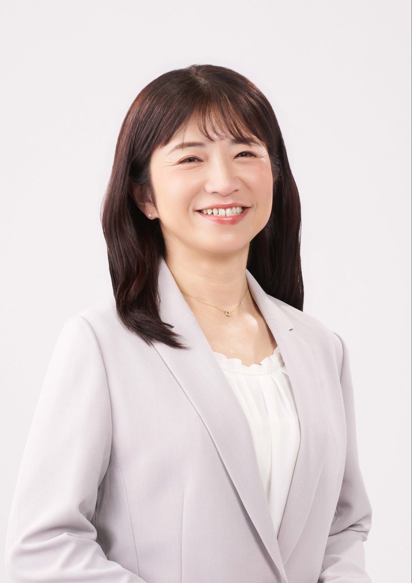 NAKASHIMAKAZUK0's tweet photo. はじめまして。中島和子です。
今日からXを始めます✨

この度、公明党より来春の統一地方選挙の候補として公認をいただきました。

身近な声を大切に。
一つひとつの出会いを大切に。

毎日のくらし、地域、子育て、ちょっとした気づきなど私らしく発信していきます🍀

どうぞよろしくお願いします😊 https://t.co/0cjxVW0Snn