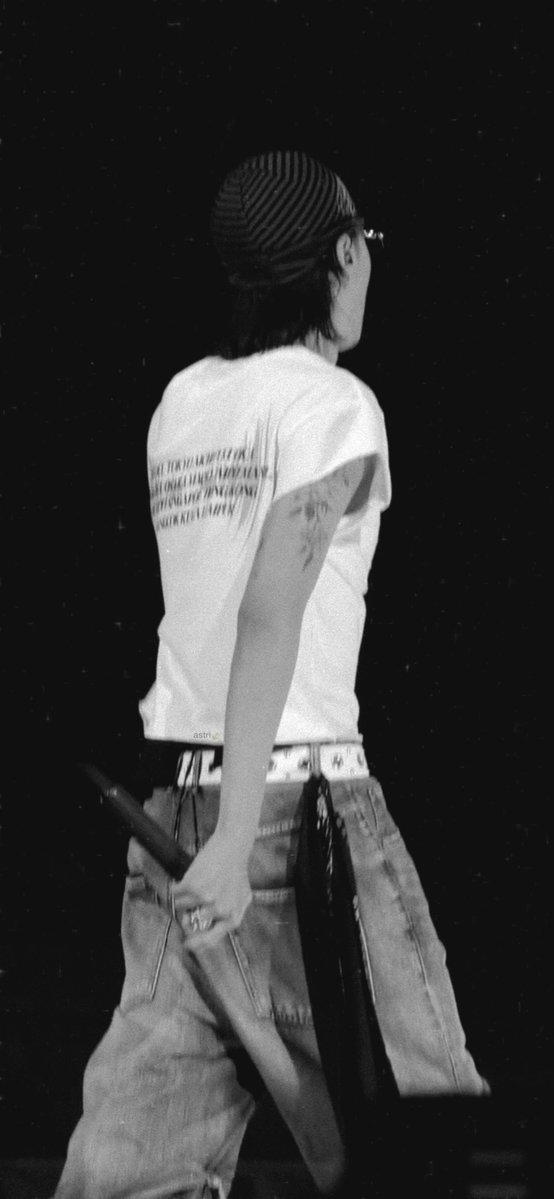 lysmjhwan's tweet photo. #하루토; swaggy boy w/ that aura. https://t.co/6RVBupKMpF