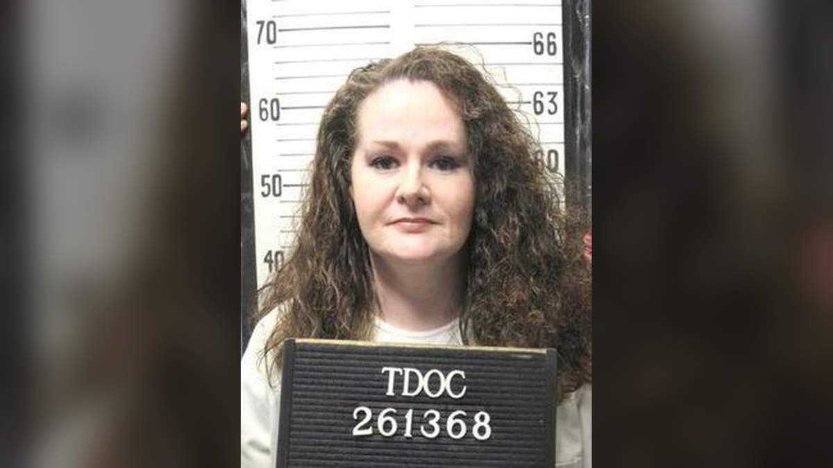LDNDailyDigital's tweet photo. Tennessee death row inmate Christa Pike has survived an attempted execution after two injections of pentobarbital failed to kill her. Her lawyers are seeking emergency medical intervention.

Read the full story here: https://t.co/0tvrRcQ5pr

@TNTDOC1 

#ChristaPike #DeathPenalty #tennesseemeeets