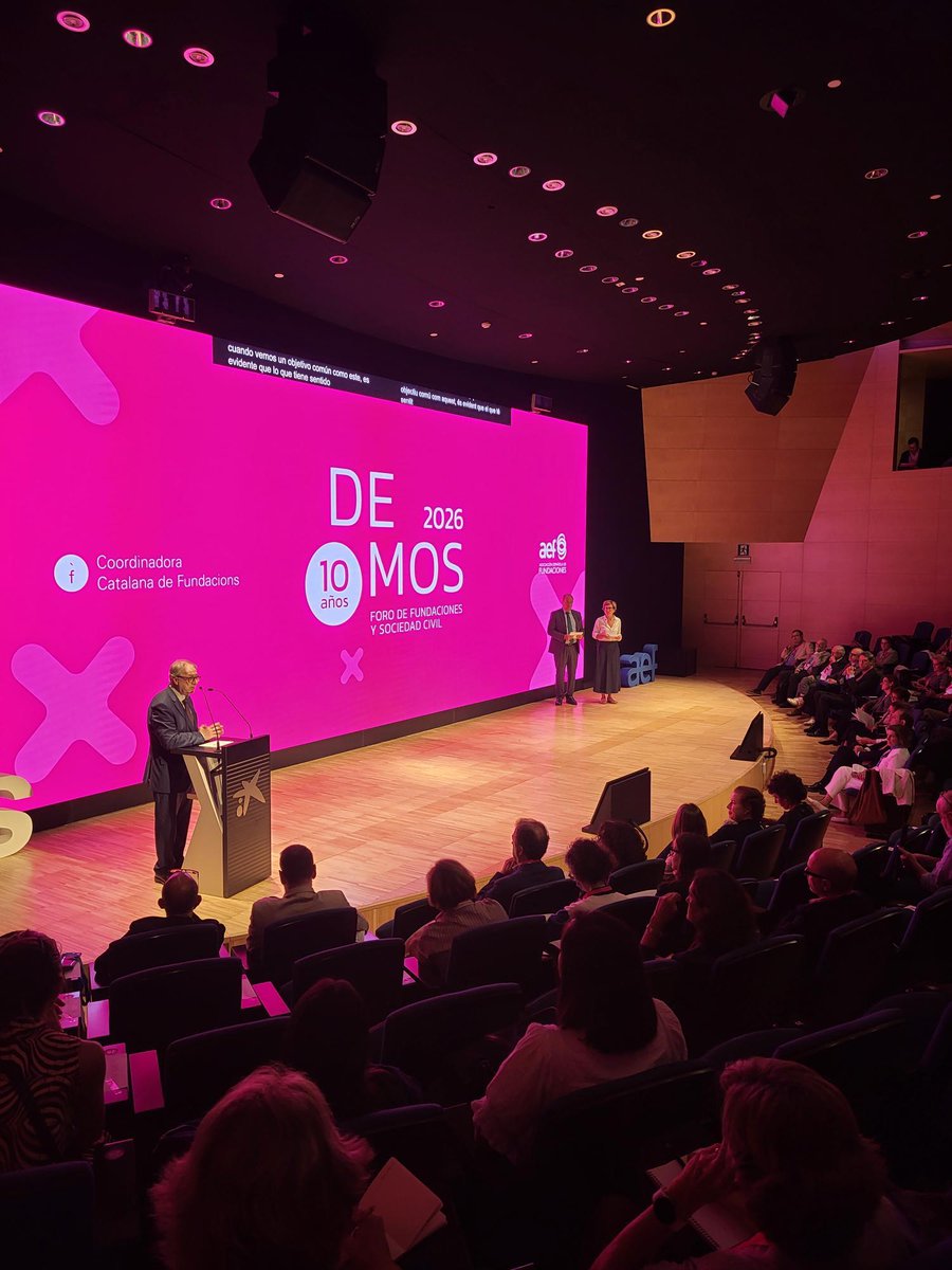 FundacionUc3's tweet photo. ¡Un año más en #DEMOS2026! 🚀
Hemos asistido al 10º aniversario del Foro de Fundaciones y Sociedad Civil en Barcelona, coorganizado por la @AEF_fundaciones y la @CCFundacions .
Un espacio clave para impulsar la innovación social e impacto real 💡🤝 https://t.co/fCeAyofFgd