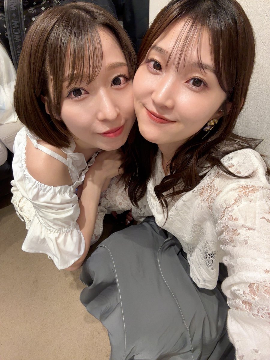 sayuki_katayama's tweet photo. 秋服がほしいー
10月に入ったから、そろそろ新作とかで可愛い秋服で溢れかえるかな？
お買い物行きたいな🛒´- https://t.co/f6EUMBRemL
