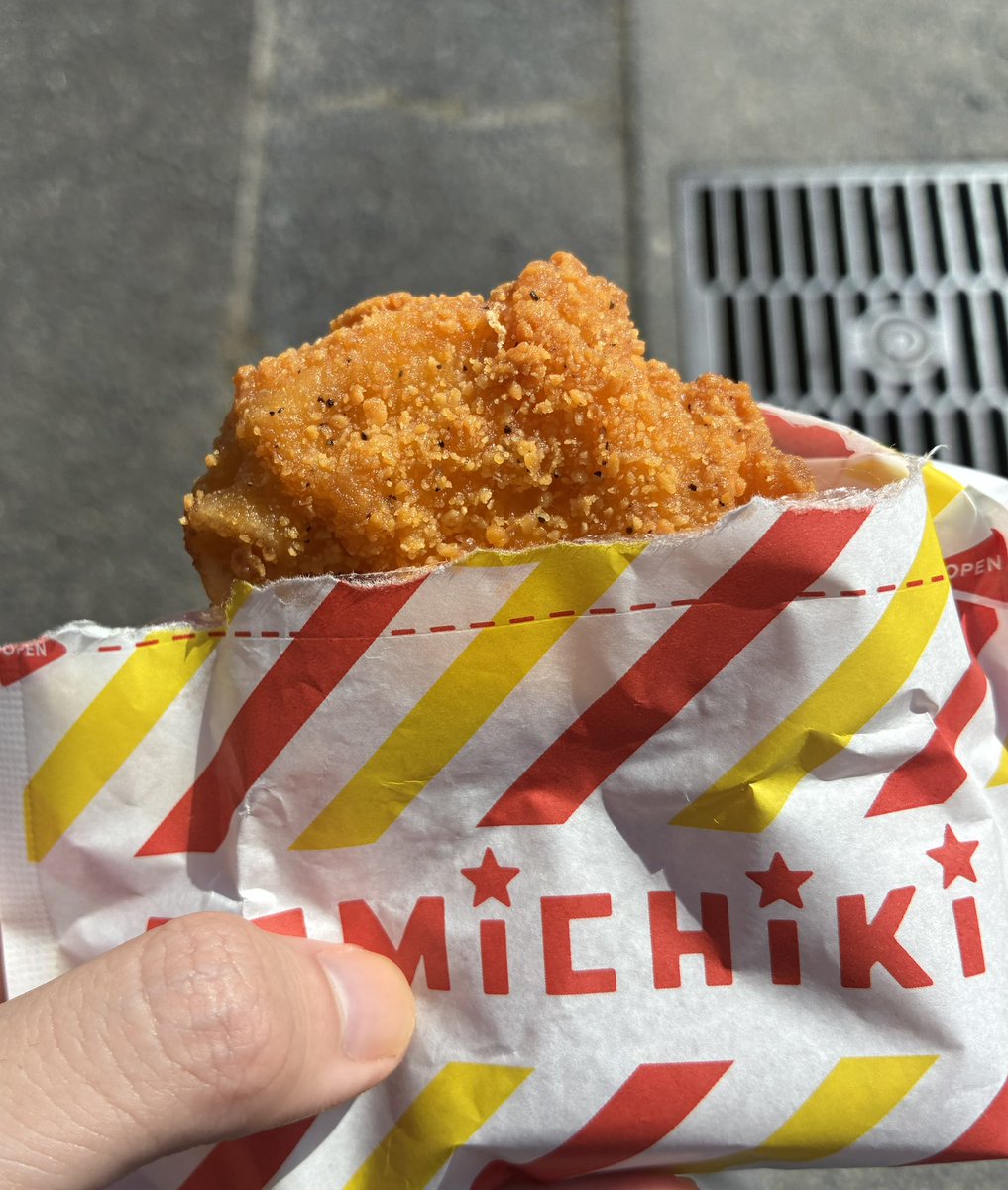 k525s's tweet photo. ぽこたさんファミチキありがとうございます！！大切にします！！！！！！@pokota__5 https://t.co/JOAxiRXOKd