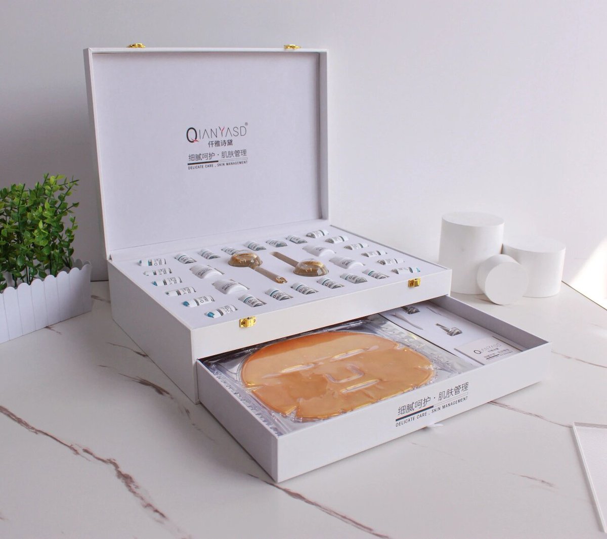 VelocityFanrra's tweet photo. Just unboxed the limited-edition skincare set I’d been eyeing for months—packaging was so sleek, and the product feels even better than reviews said! Can’t wait to test this out tomorrow ， https://t.co/Wws1mthTdS