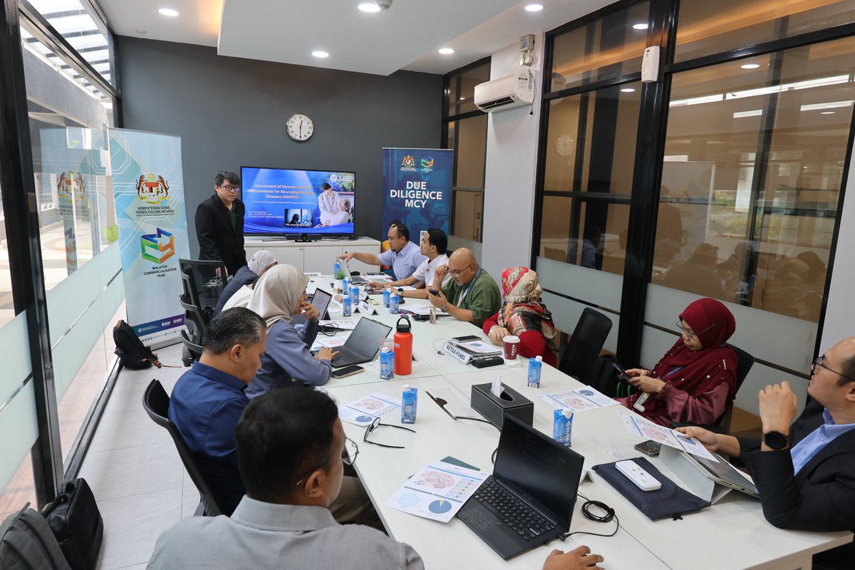 officialmosti's tweet photo. 𝐒𝐄𝐒𝐈 𝐏𝐄𝐍𝐈𝐋𝐀𝐈𝐀𝐍 𝐔𝐏𝐀𝐘𝐀 (𝐃𝐔𝐄 𝐃𝐈𝐋𝐈𝐆𝐄𝐍𝐂𝐄) 𝐓𝐀𝐇𝐔𝐍 𝐏𝐄𝐍𝐆𝐊𝐎𝐌𝐄𝐑𝐒𝐈𝐀𝐋𝐀𝐍 𝐌𝐀𝐋𝐀𝐘𝐒𝐈𝐀 (𝐌𝐂𝐘) 𝐒𝐈𝐑𝐈 𝟒/𝟐𝟎𝟐𝟔

@officialmosti https://t.co/LFvo4BAkYs https://t.co/LD2msxxL7K