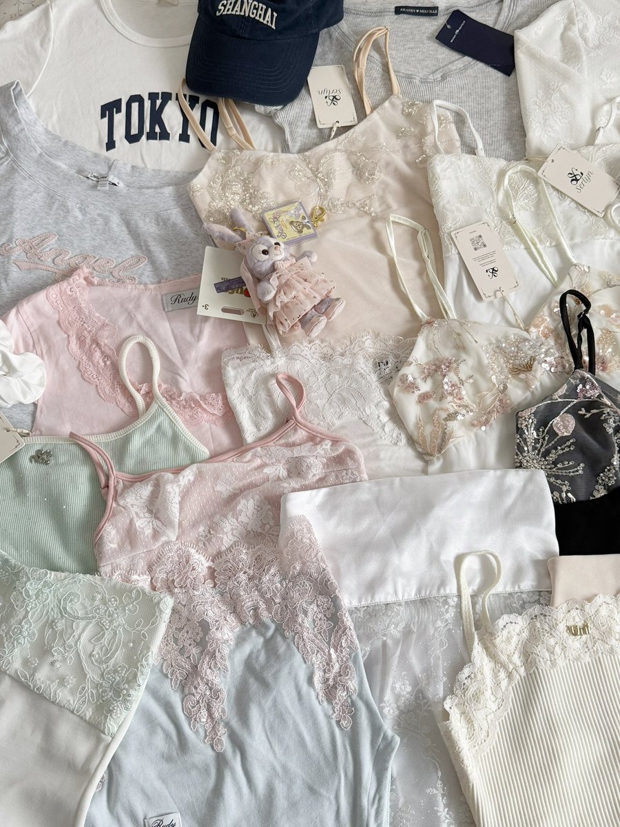 usedbylmys's tweet photo. post 2 oct 🎀👚

18:00-20:00 / new&amp;used
shipping 50.- thb

#ส่งต่อserlyn #ส่งต่อduex #serlyn #ส่งต่อbrandymelville #ส่งต่อgigi #ส่งต่อams #ส่งต่อhearteyes #ส่งต่อrudyyco #ส่งต่อhejbonnie #ส่งต่อbemyblair #ส่งต่อrubyandlemon #ส่งต่อcintage #ส่งต่อstylist  #ส่งต่อshewearbkk https://t.co/xFA67b6sw7