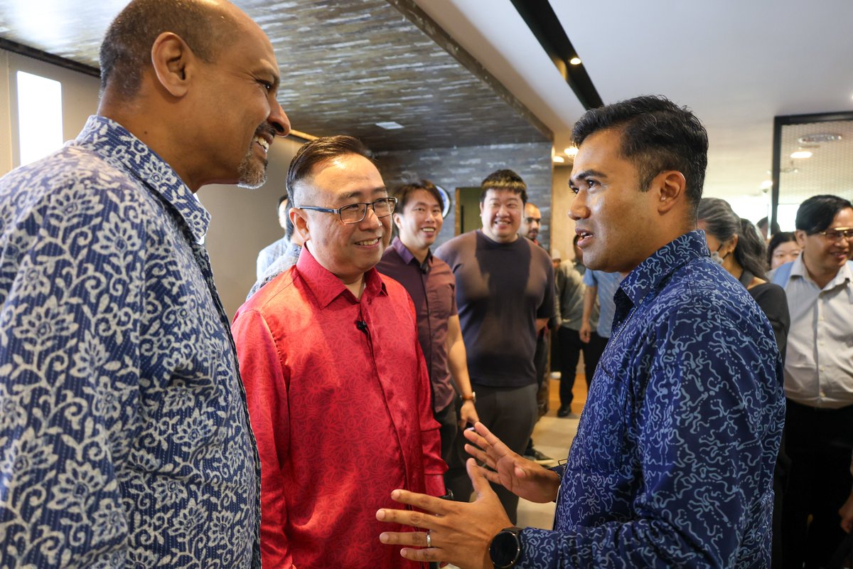 officialmosti's tweet photo. 𝐌𝐀𝐉𝐋𝐈𝐒 𝐏𝐄𝐋𝐀𝐍𝐂𝐀𝐑𝐀𝐍 𝐌𝐀𝐋𝐀𝐘𝐒𝐈𝐀 𝐓𝐎𝐏 𝟏𝟎𝟎 𝐒𝐓𝐀𝐑𝐓𝐔𝐏𝐒 𝐃𝐀𝐍 𝐒𝐄𝐒𝐈 𝐑𝐎𝐔𝐍𝐃𝐓𝐀𝐁𝐋𝐄 𝐁𝐄𝐑𝐒𝐀𝐌𝐀 𝐌𝐄𝐃𝐈𝐀

@officialmosti https://t.co/cvIDJZHmD4 https://t.co/0AfBbizw0n