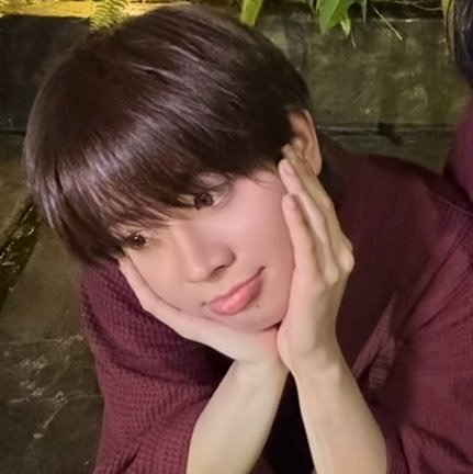 ANJellahhhcinnn's tweet photo. คือกุหลงหัวปักหัวปำอ่ะ โงหัวไม่ขึ้น กุเพ้อออ https://t.co/irnNquvIOd