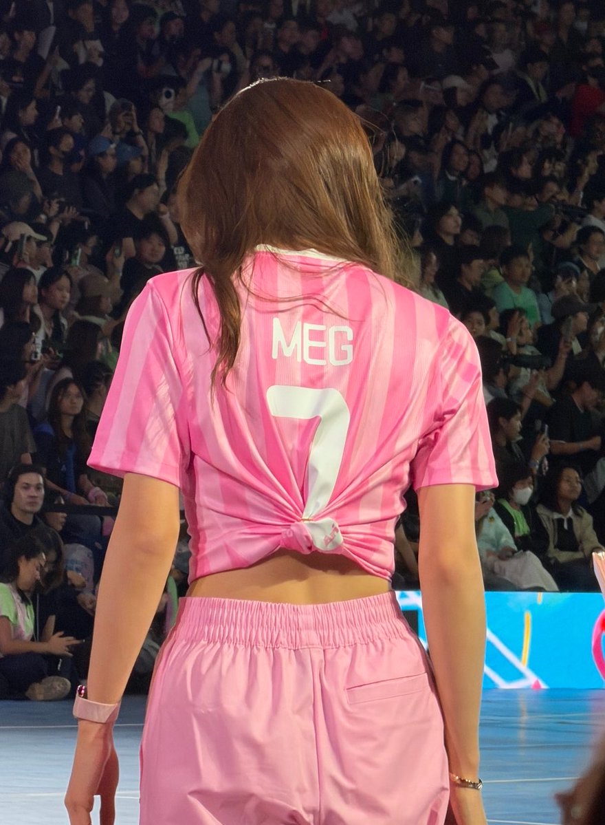 KimTaengooss's tweet photo. สิ่งที่ใหญ่กว่าที่คุณคิด🫪🫠 https://t.co/HTABBTOe8i