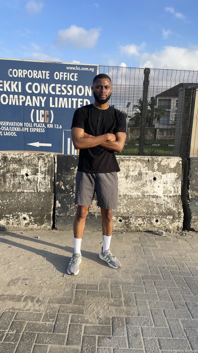 11venth11's tweet photo. Had to do a quick 5km run. Happy new month fellas. 6km incoming maybe lol https://t.co/jMyEalN3ZB